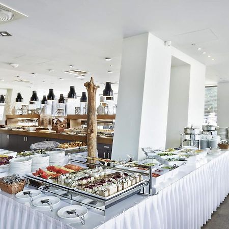 Vacationclub - Marine Hotel Apartament 437 Колобжег Екстериор снимка